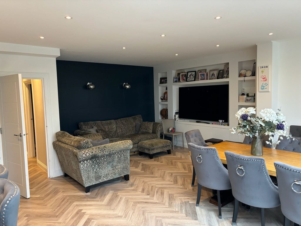 Hinchley Wood - Manor Drive 2
